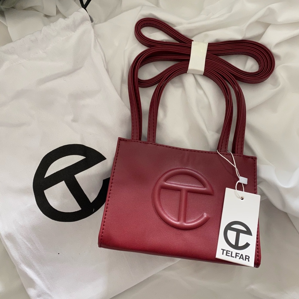 *brand new* telfar oxblood small shopping bag